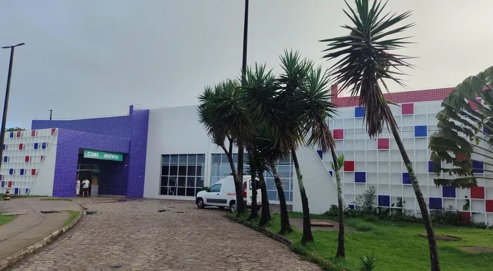 Vítima foi atingida nas pernas e no braço no bairro Olho d'Água dos Cazuzinhas