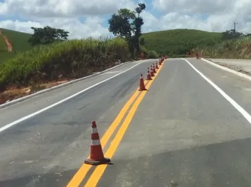 Motoristas que trafegam pela BR-104 devem ficar atentos às mudanças no trânsito nesta sexta-feira (14).