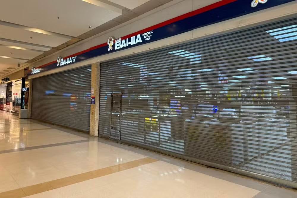 Loja das Casas Bahia em shopping de São José dos Campos é fechada