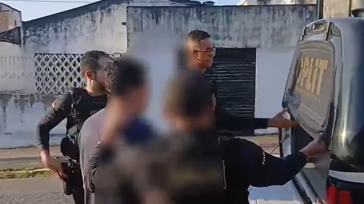 OPERAÇÃO | Dois homens foram presos nesta quarta-feira (2), em Maceió, suspeitos de armazenar conteúdo de violência sexual envolvendo crianças e adolescentes.