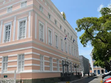Alagoas elege 27 deputados estaduais