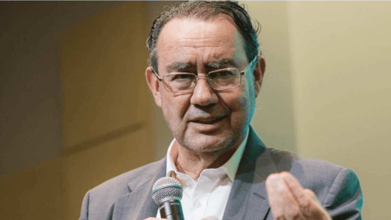Escritor Augusto Cury declara R$ 242 milhões em bens 
